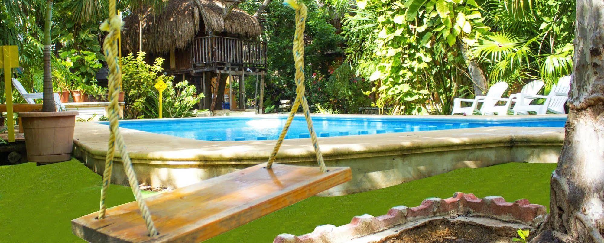 Koox City Garden Hotel Playa del Carmen Exteriör bild