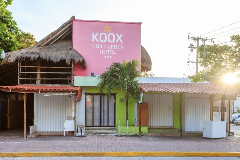 Koox City Garden Hotel Playa del Carmen Exteriör bild